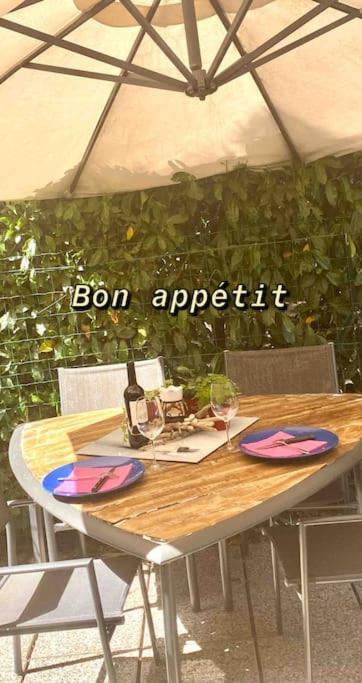Un Petit Coin De Paradis Toulouse Buitenkant foto